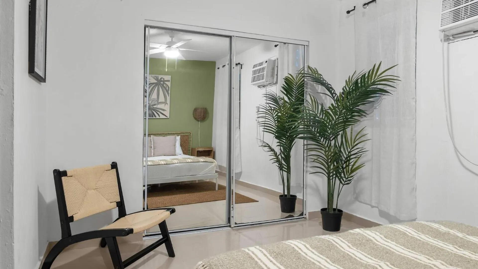 San Juan Apartament With Beach Access Διαμέρισμα Σαν Χουάν